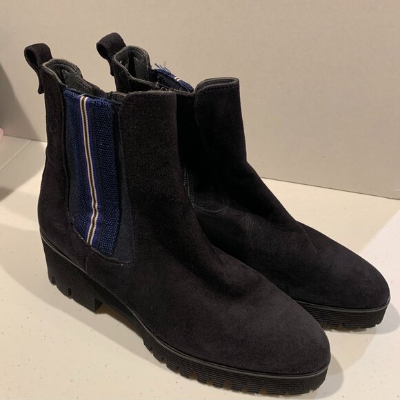 Kampgen Women's Lug Sole Chelsea Boots Size 41 10 US Black Side Zips Ankle Suede - Picture 1 of 11